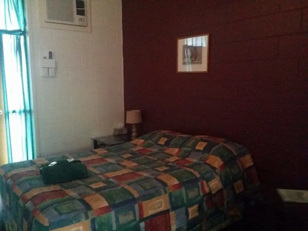 Harbour Lodge Motel Gladstone 3*,